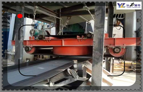 自卸式電磁除鐵器，新疆自冷自卸式電磁除鐵器_技術(shù)參數_新疆自冷自卸式電磁除鐵器工作原理_國家標準生產(chǎn)廠(chǎng)家 